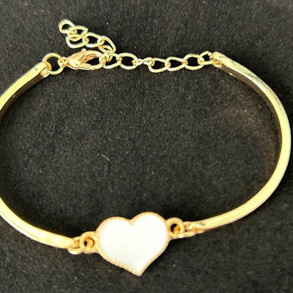 BRAND NEW ASSORTED JEWELERY GOLD PLATED WITH COLORED STONE - Picture 3 of 9